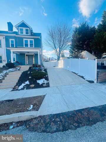 Cunningham, UPPER DARBY, PA 19082