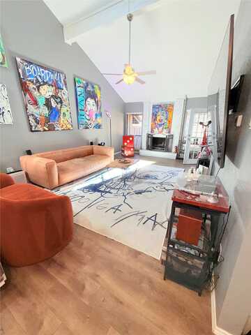 Pin Oak, DALLAS, TX 75234