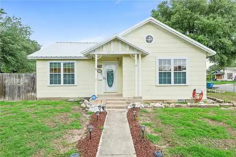 Clare, BEEVILLE, TX 78102