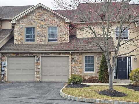 Tamarack, EASTON, PA 18040