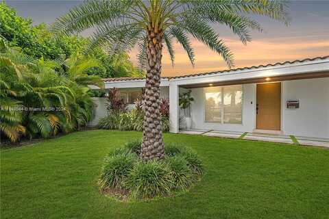 Auralia, NORTH MIAMI, FL 33181