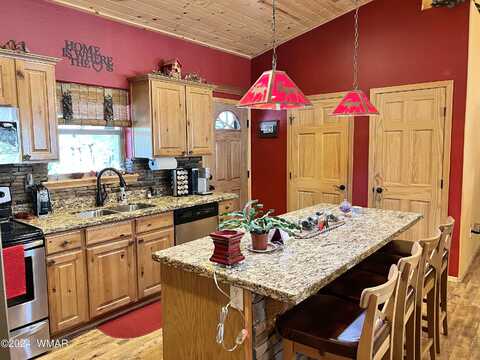 Tyson, SHOW LOW, AZ 85901