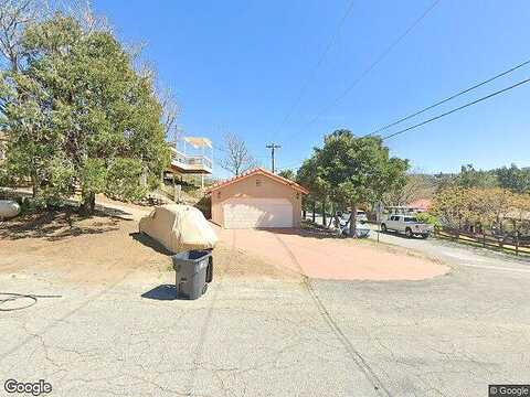 Peek A Boo, LAKE HUGHES, CA 93532