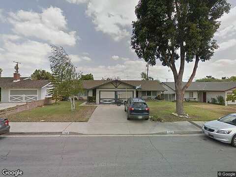 Royalty, POMONA, CA 91767