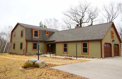 Edgewood, GRAFTON, WI 53024