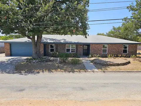 Roach, BOWIE, TX 76230