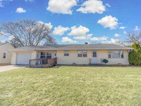 Main, JUNEAU, WI 53039
