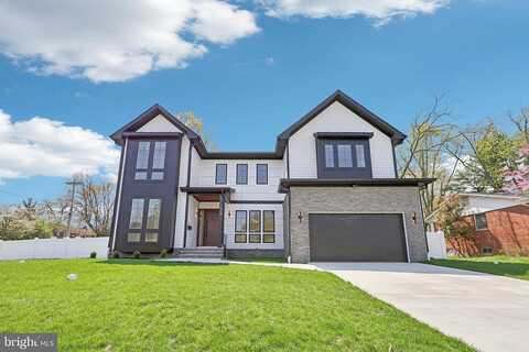 Hillcrest Dr Sw, VIENNA, VA 22180
