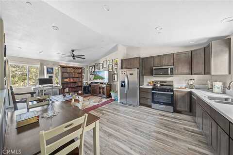 Edelweiss Drive, Crestline, CA 92325
