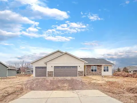 E 21St Street, Marshfield, WI 54449