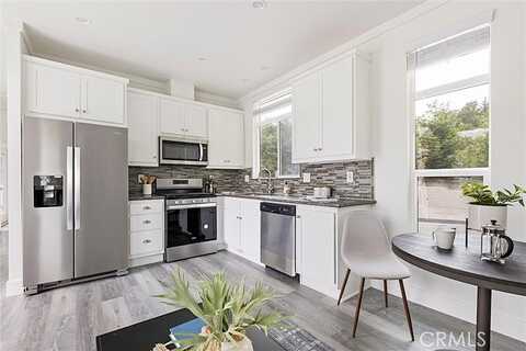 Main #119, Cambria, CA 93428