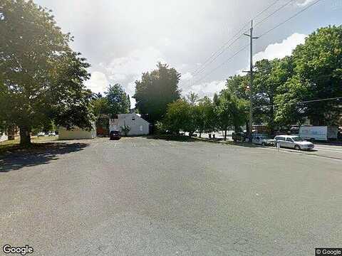 N Fessenden St #25, Portland, OR 97203