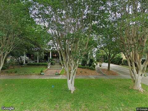 E Jackson St, Pensacola, FL 32503
