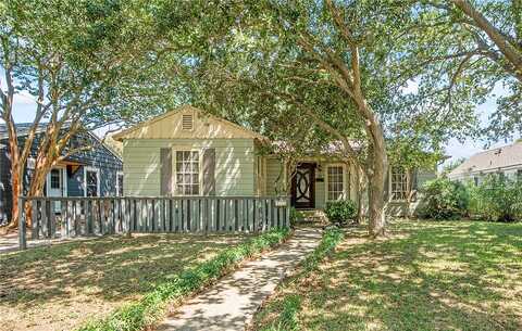 N Morningside Drive, Corpus Christi, TX 78404