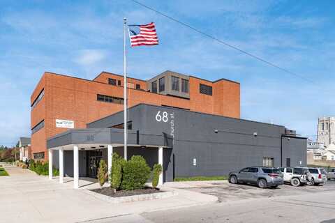 68 W Church Street, Newark, OH 43055