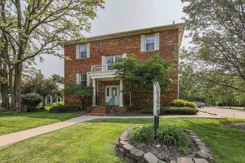 5830 N High Street, Worthington, OH 43085
