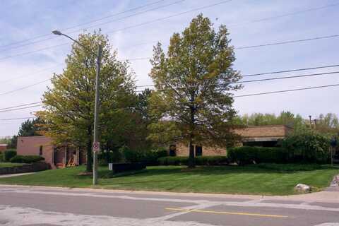 2055 Oak Industrial Drive NE, Grand Rapids, MI 49505