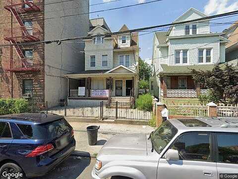 Glenwood, BROOKLYN, NY 11210