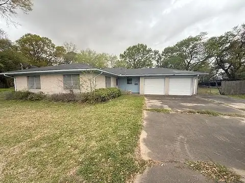 Franklin, GROVES, TX 77619