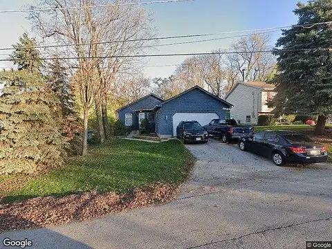 Lake Shore, WAUCONDA, IL 60084