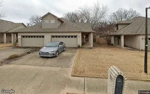 Cydnee, FAYETTEVILLE, AR 72703