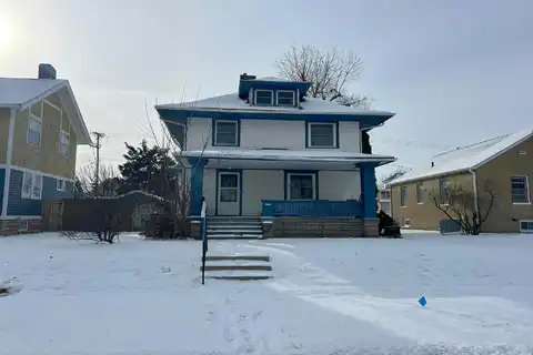 Blake, CEDAR RAPIDS, IA 52403