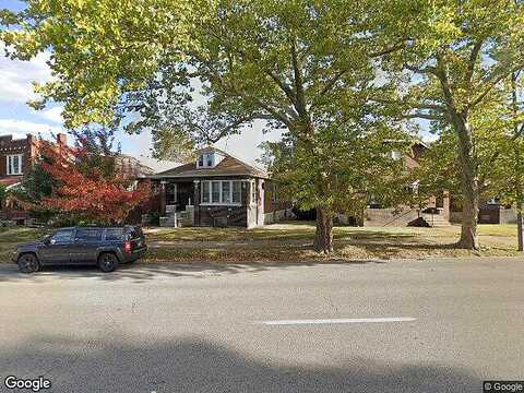 Kingshighway, SAINT LOUIS, MO 63109