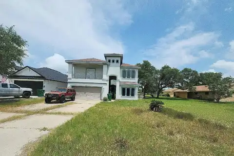 13Th, ARANSAS PASS, TX 78336
