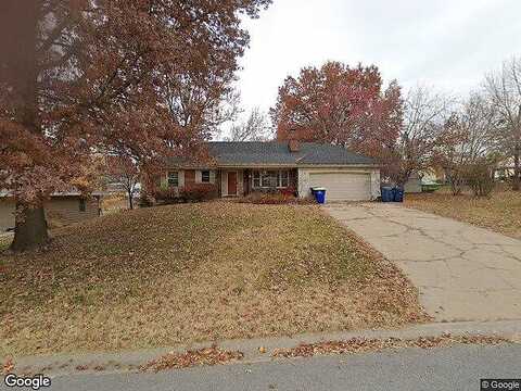 63Rd, KANSAS CITY, MO 64118