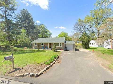 Pond Hill, NORTH HAVEN, CT 06473