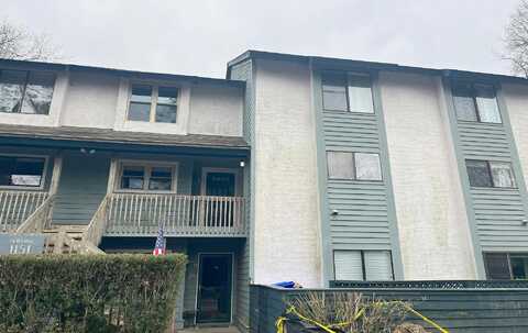 Shadow Lake Cir, Mount Pleasant, SC 29464