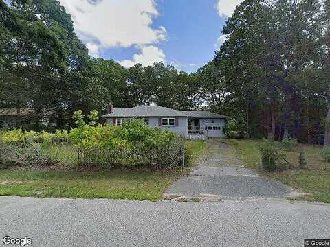 Peters, WESTHAMPTON BEACH, NY 11978