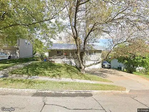 38Th, SIOUX CITY, IA 51104