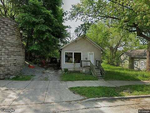 12Th, RACINE, WI 53403