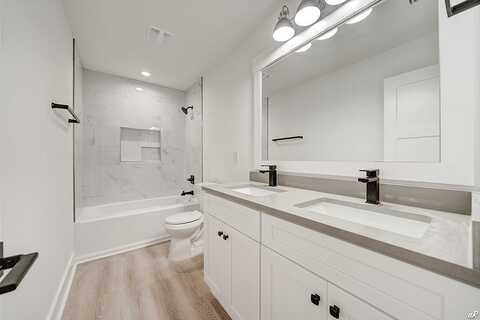 Derby Woods, LYNN HAVEN, FL 32444