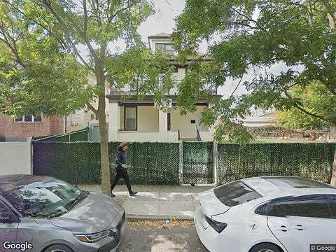 Hassock, FAR ROCKAWAY, NY 11691