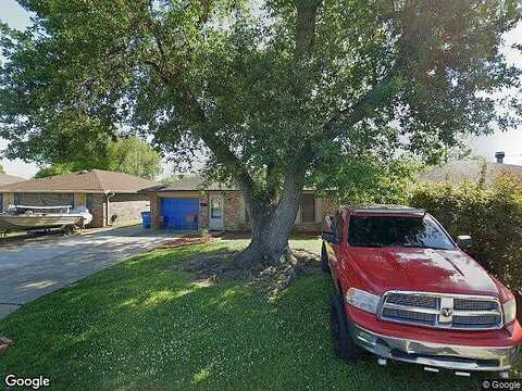 Dianne, SAINT ROSE, LA 70087