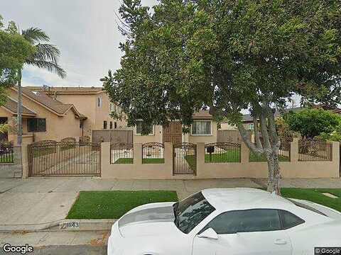 81St, LOS ANGELES, CA 90047