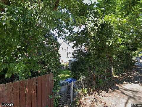 41St, WASHINGTON, DC 20020