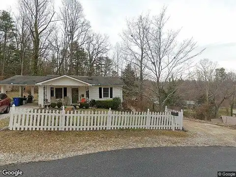 Upper Ridgewood, HENDERSONVILLE, NC 28791