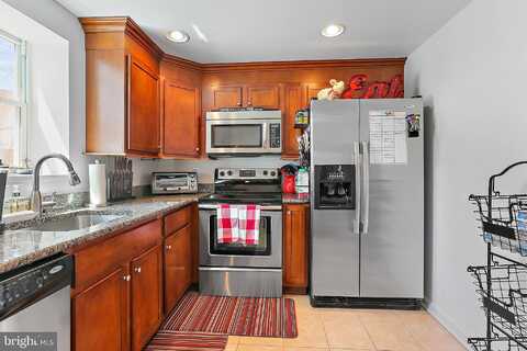 Sycamore, CURTIS BAY, MD 21226