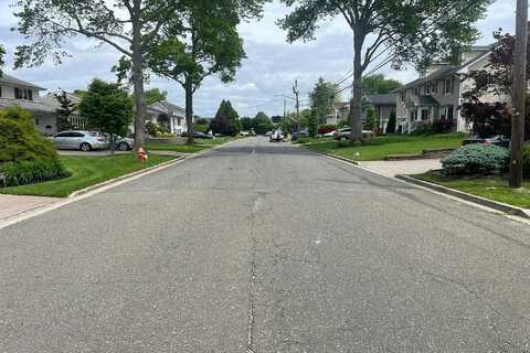 Bayview, MASSAPEQUA, NY 11758