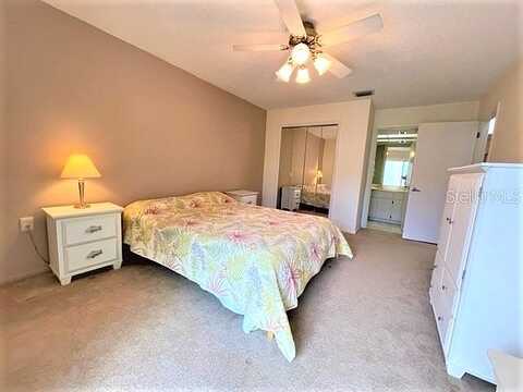 Windward, CLEARWATER BEACH, FL 33767