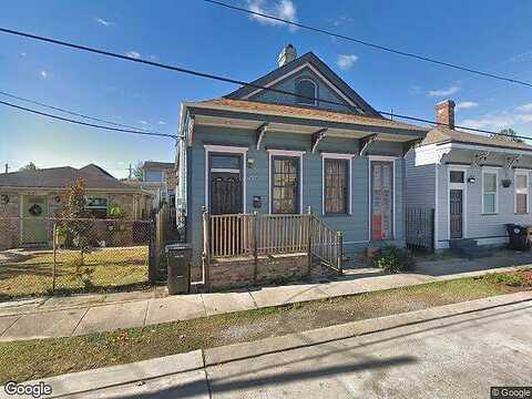 1St, NEW ORLEANS, LA 70113