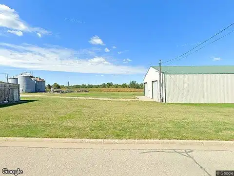 East St, Toledo, IA 52342