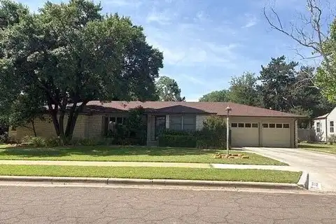24Th, LUBBOCK, TX 79410