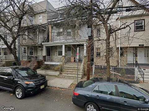 19Th, NEWARK, NJ 07103