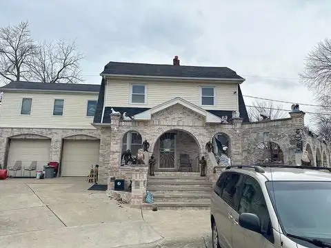 Charlevoix, TOLEDO, OH 43607