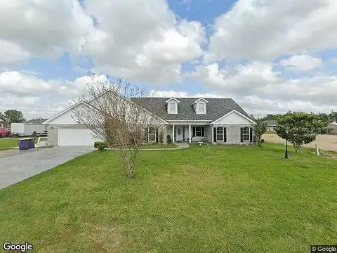 Hanna Street, Iowa, LA 70647