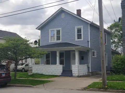 Broadway, AURORA, IL 60505